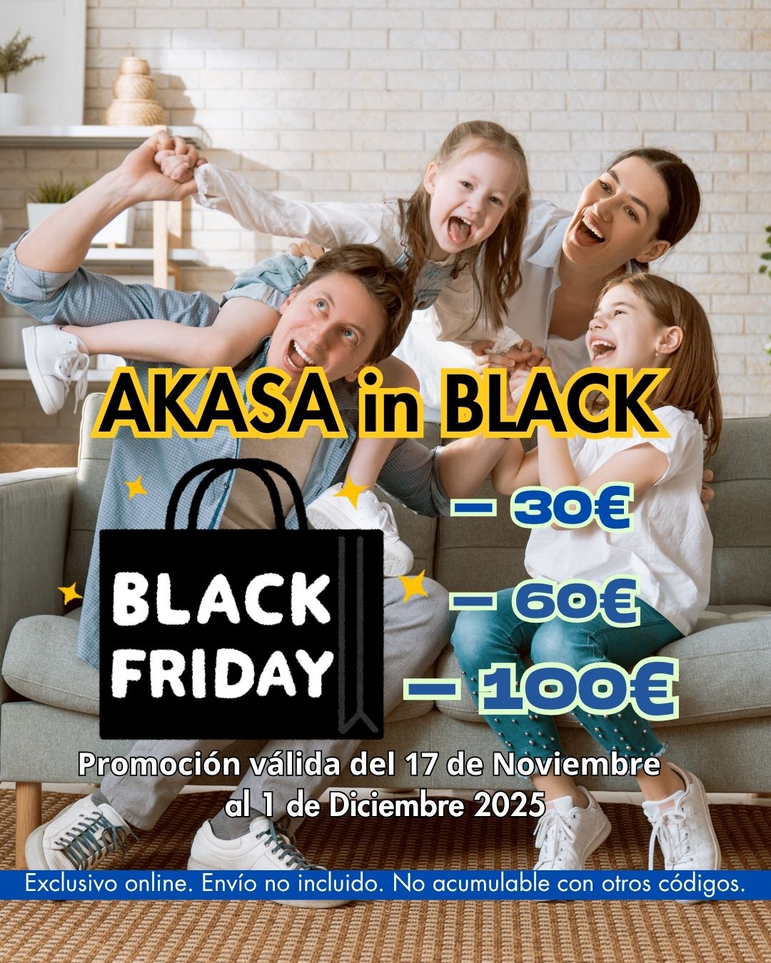 familia con oferta de muebles black  friday AKASA IN BLACK